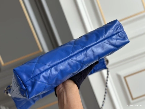 First Bag Ru CHANEL 22 HANDBAG SMALL 0716